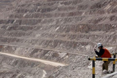 Union official at Chile's Escondida mine predicts 'overwhelming' vote against BHP offer